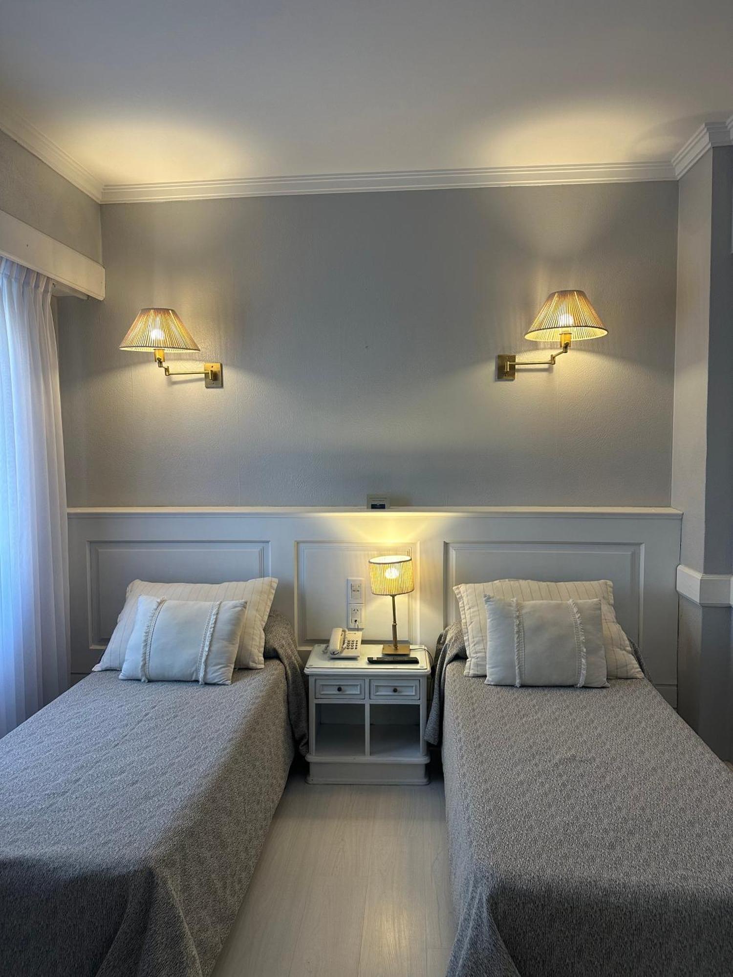 Hotel Valles Mar del Plata Buitenkant foto