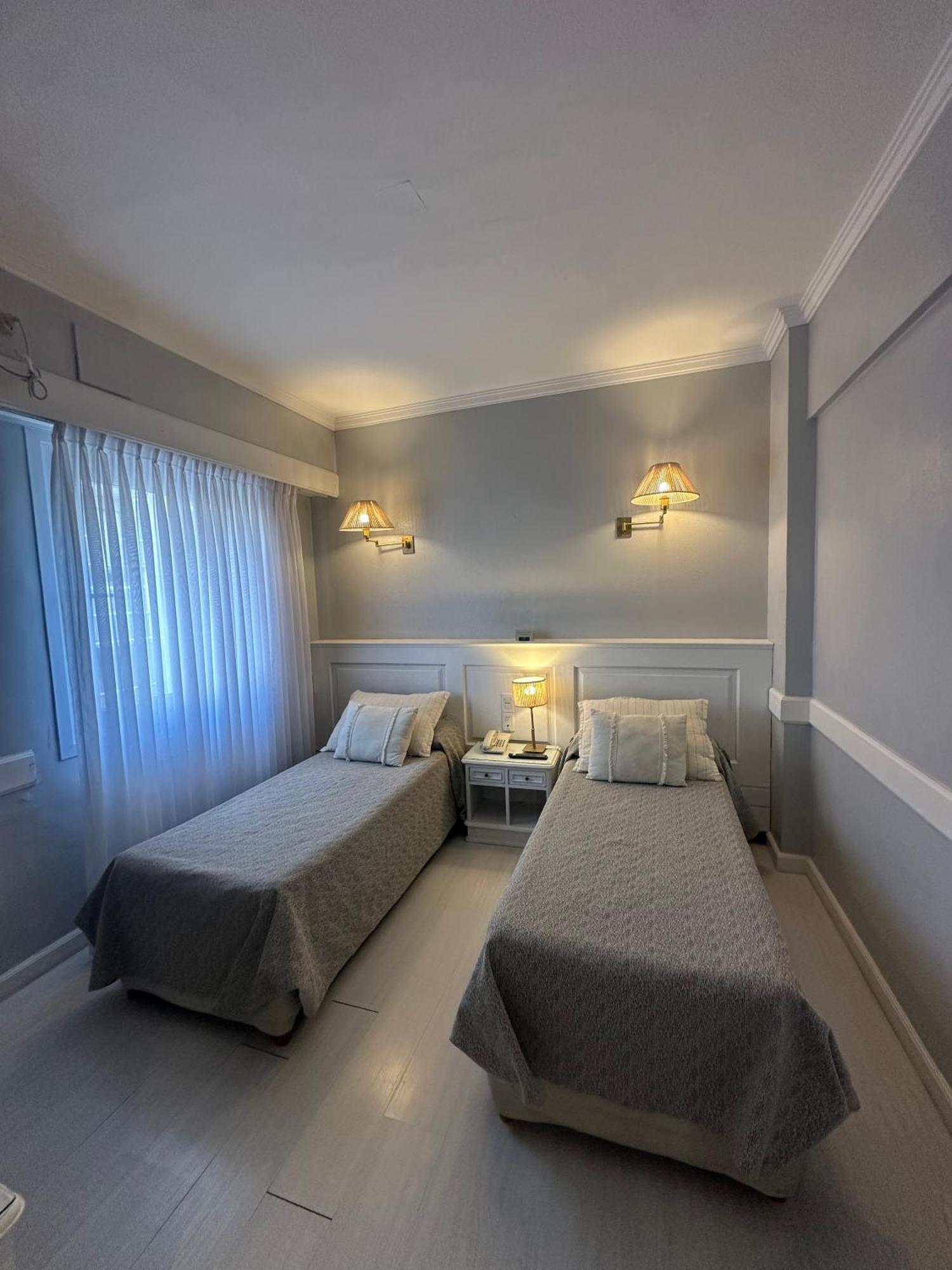 Hotel Valles Mar del Plata Buitenkant foto